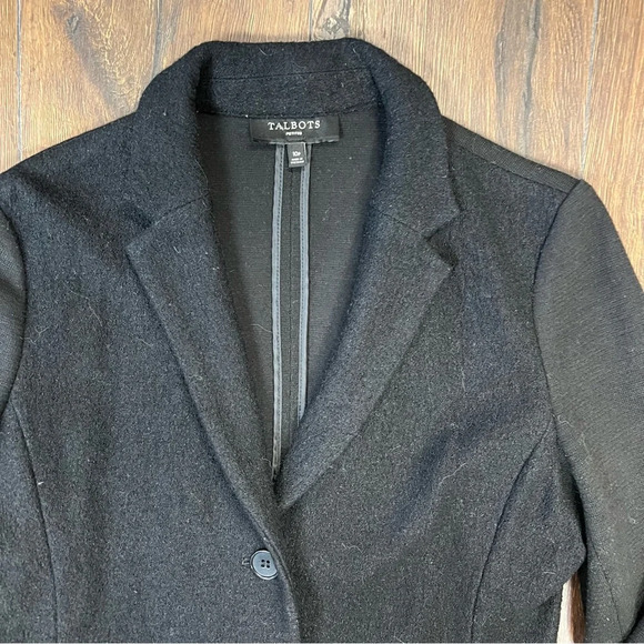 Talbots Black Wool Blend Fitted Career Blazer SZ 10P - Picture 2 of 5